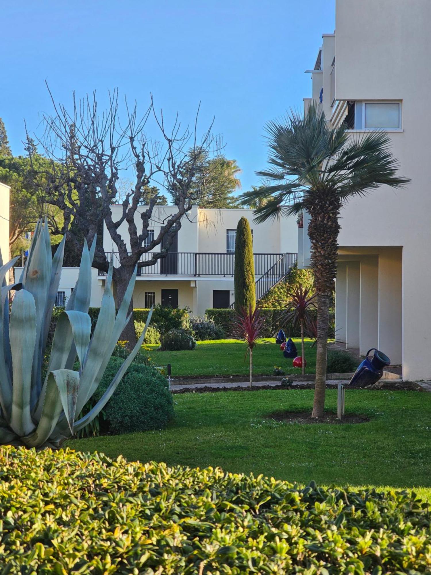 Studio Avec Piscine Apartment Mandelieu-La Napoule Exterior photo